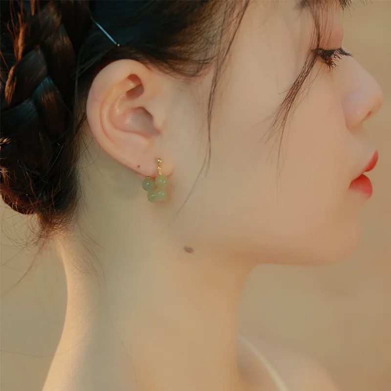 Simple Fresh and Natural Hotan Jade Green Round Bead earrings for women Retro and High grade U-shaped Earring Banquet Jewelry