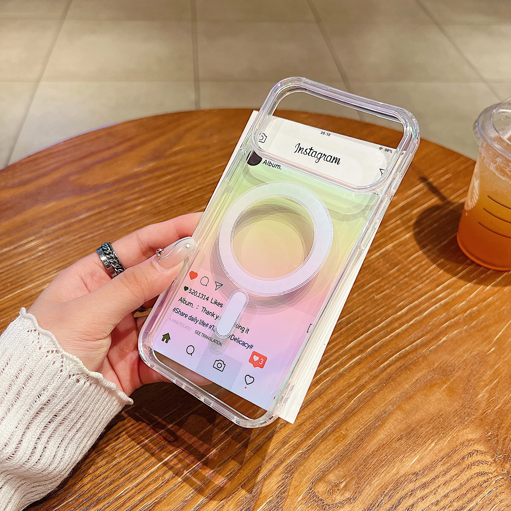 حافظة لهاتف Magsafe بألوان قوس قزح مغناطيسية ملونة لهاتف iPhone 17 Air 16E 16 15 14 13 12 11 Pro Max Plus غطاء شفاف متدرج بالليزر