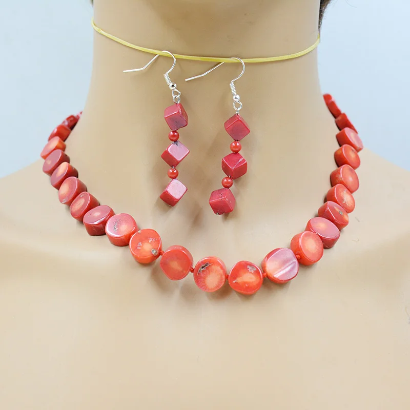 

Natural Red Coral Necklace Earring Set. The most beautiful jewelry for the bride's wedding 45CM