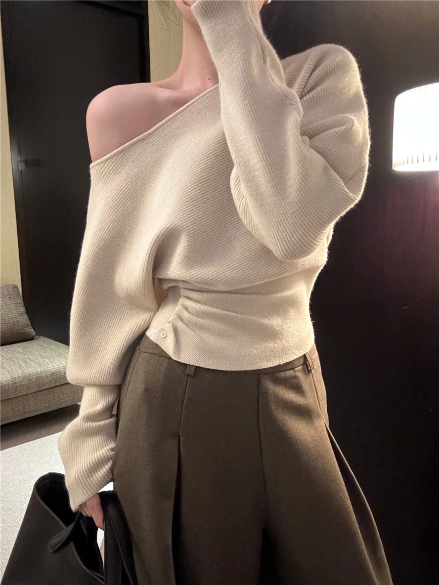 Sweater lengan panjang wanita, atasan Jumper Pullover rajut kasual mode musim gugur baru Sweater pendek Satu bahu hitam seksi lengan panjang