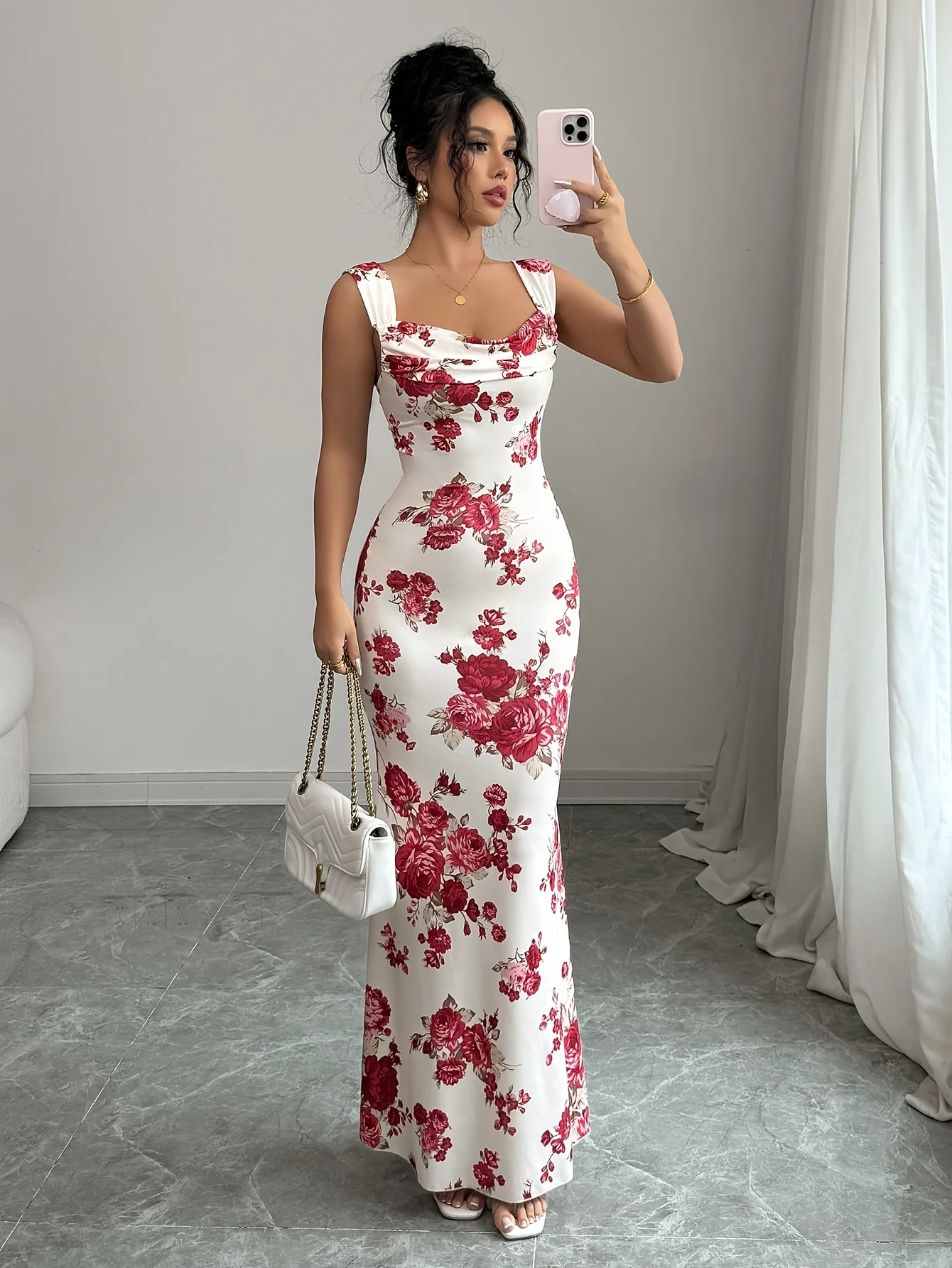 Francuska Sukienka na Ramiączkach w Stylu Vintage, Wyszczuplająca, z Nadrukiem, Letnia Moda Damska, Elegancka, Podkreślająca Biodra, z Niskim Dekoltem, Bez Rękawów, z Odkrytymi Ramionami.