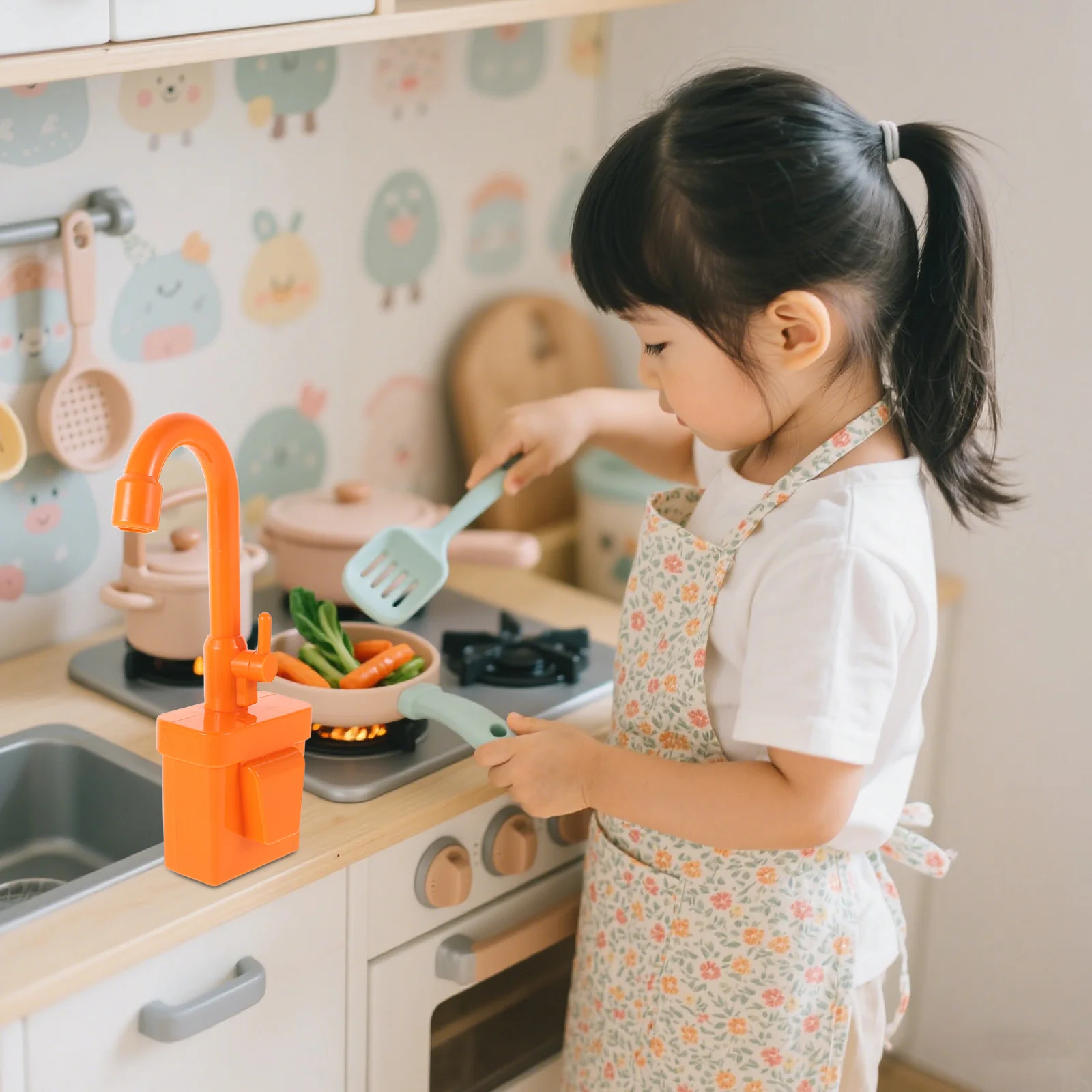 ก๊อกน้ำของเล่น 2 ชิ้น แบบหมุนได้ พร้อมระบบหมุนเวียนน้ำไฟฟ้า อุปกรณ์เสริมครัวจำลอง สำหรับเด็ก
