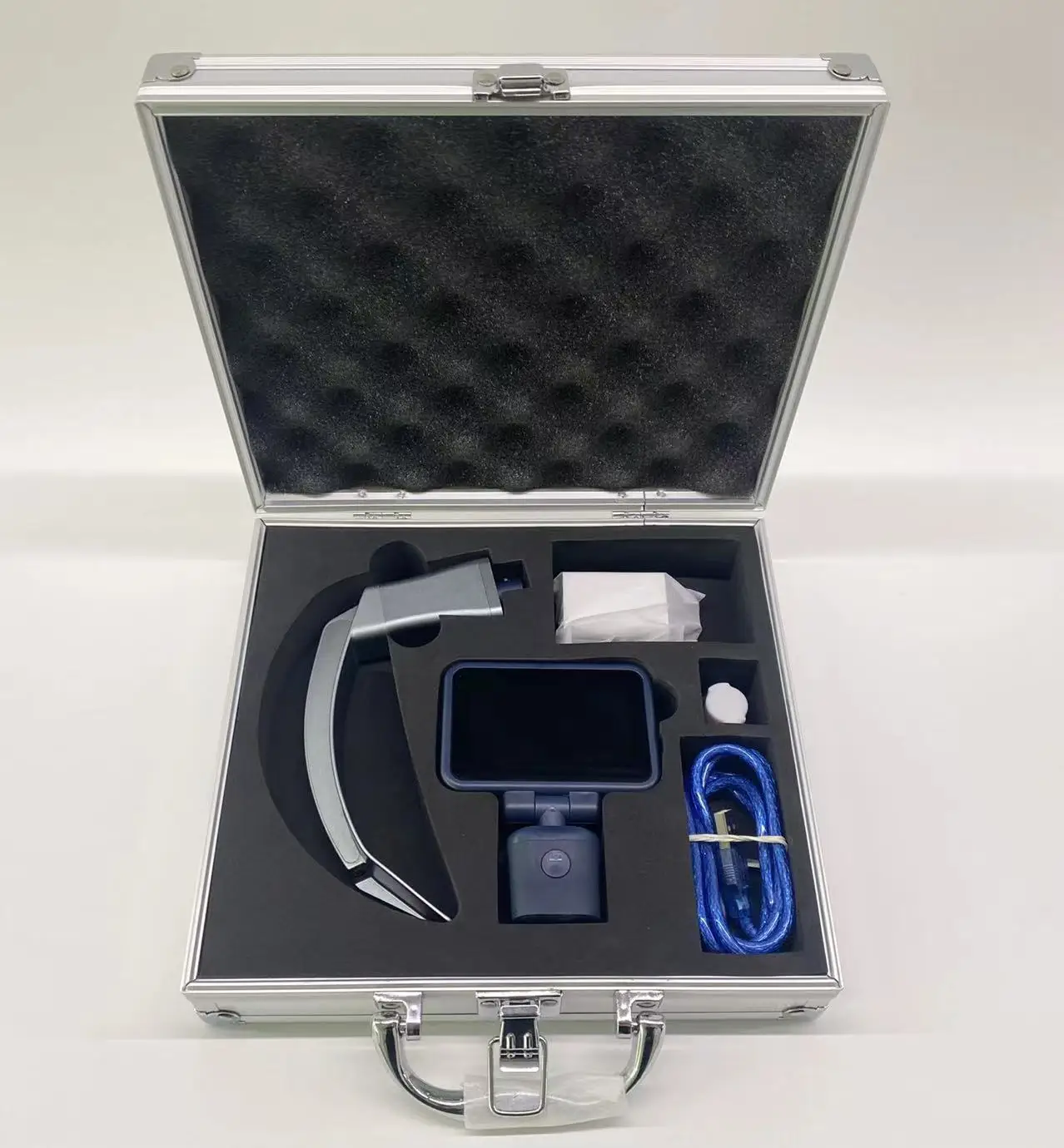 Video Laryngoscope with 6 Stainless Steel Blades, Retail blades and guide wires, Purchase in any combination