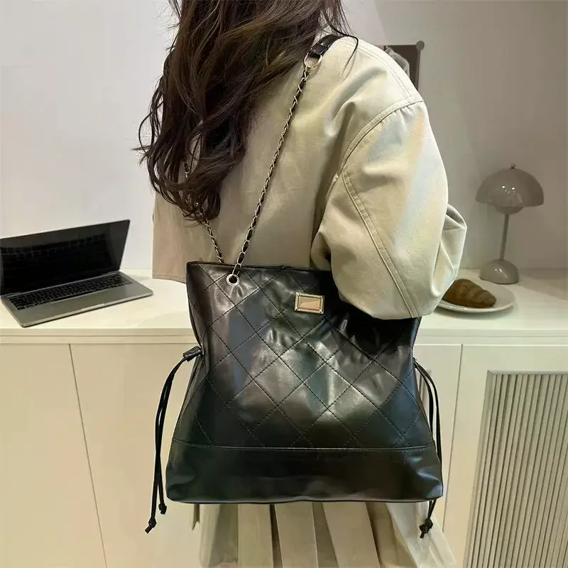 Trendy Suede Diamond Pattern Vintage Chain Bucket Bag Contrast Color Shoulder Bag Handbag