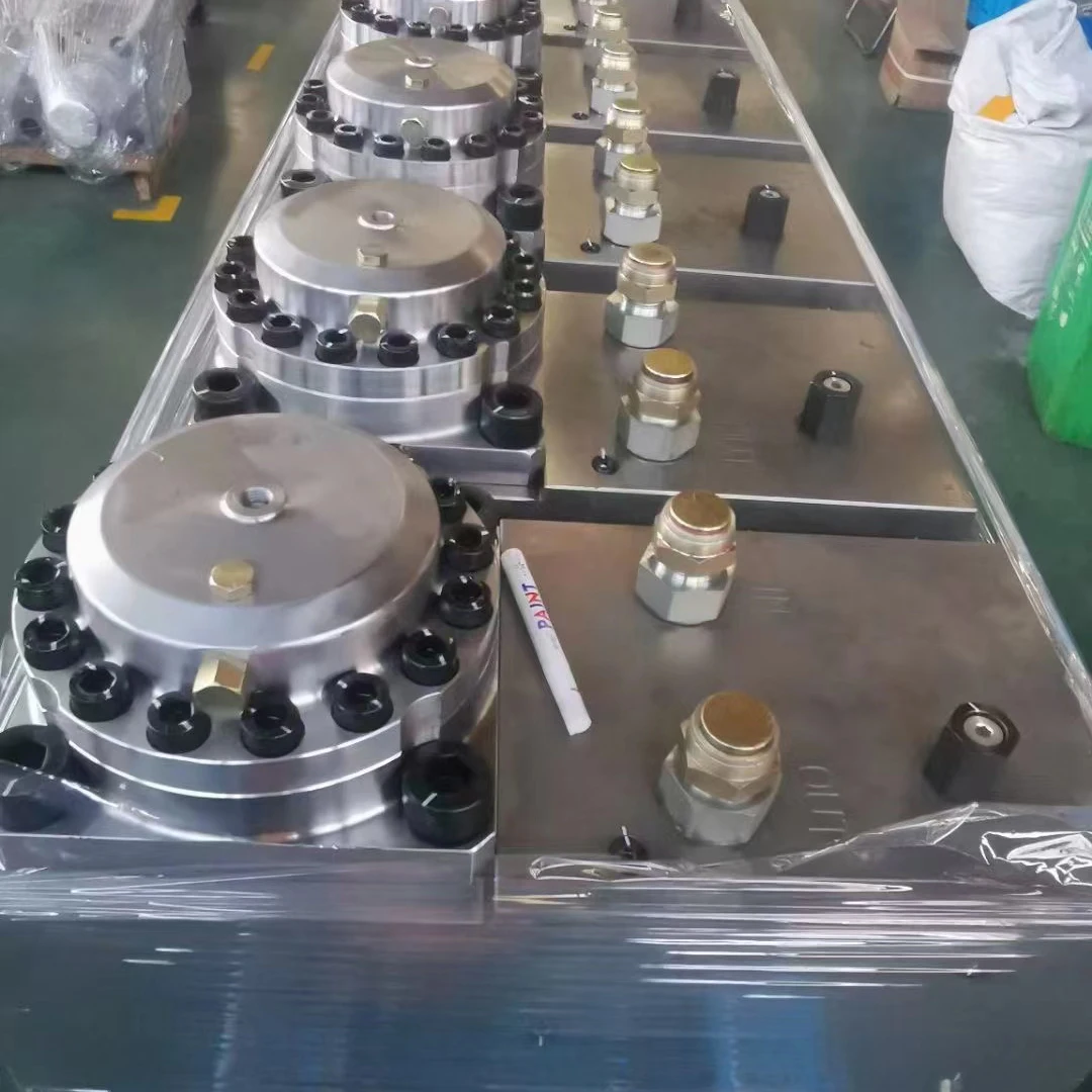 

Запасные части для гидравлических молотов SB81, SB131, SB151: цилиндр гидромолота