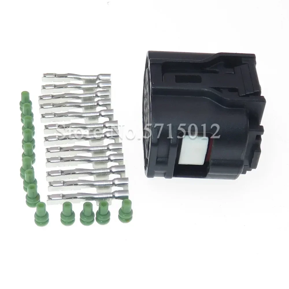 12 Hole 6189-1128 91980-12356 9098012356 Car Socket Auto Wiring Harness Waterproof Connetor