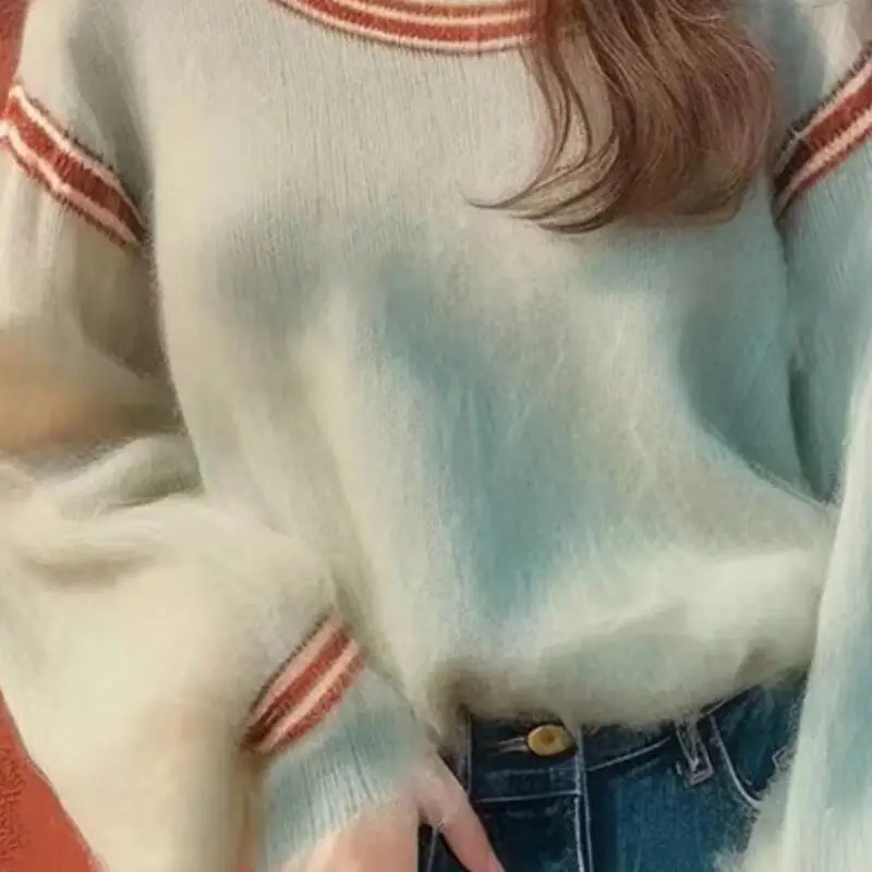 Hot 2026Autumn Winter New Women Lazy Style Knitted Sweater Fashion Loose Design Small Unique Beautiful Long Sleeve Sweater Tops