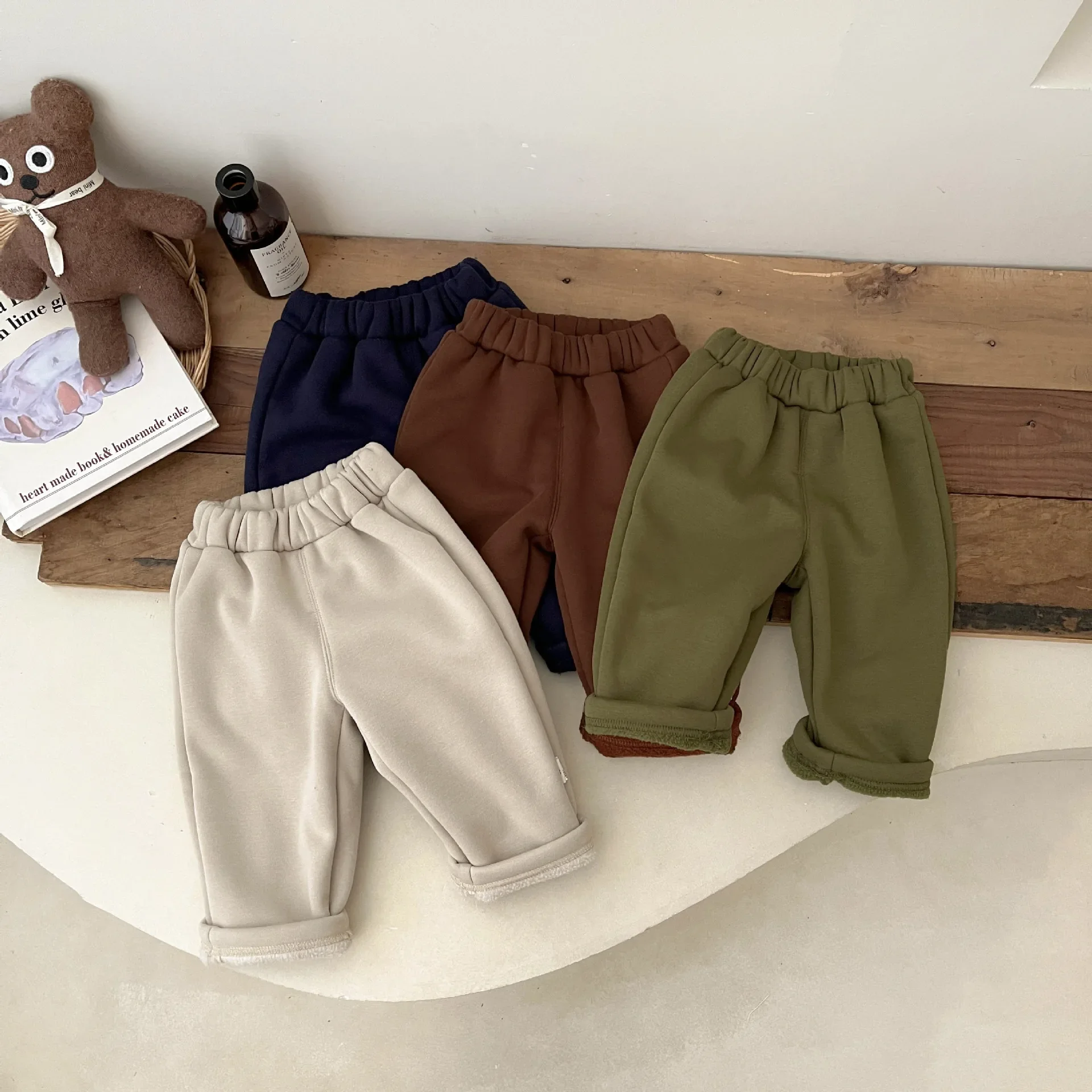 Boys and Girls Plush and Thick Casual Sport Pants Baby Warm One-piece Woolen Pants Children Winter Outerwear Cotton Pants