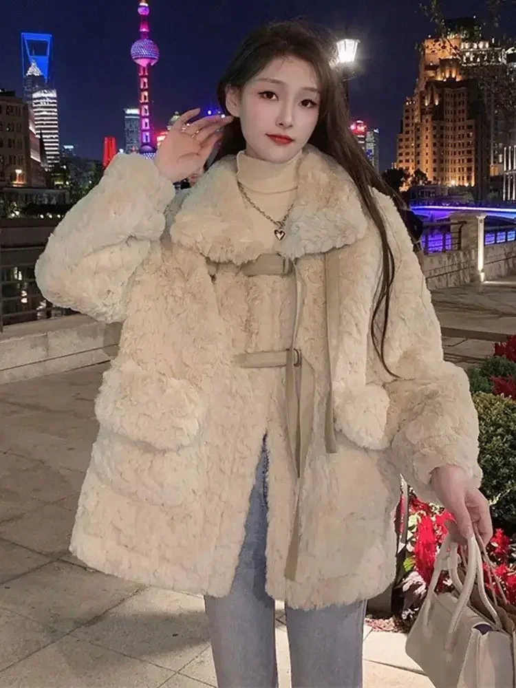 Furry Coat Keep Warm From The Cold Mid-length Style Thick Imitation Rabbit Fur Advanced Lamb Wool Coat Female 2024 Winter New