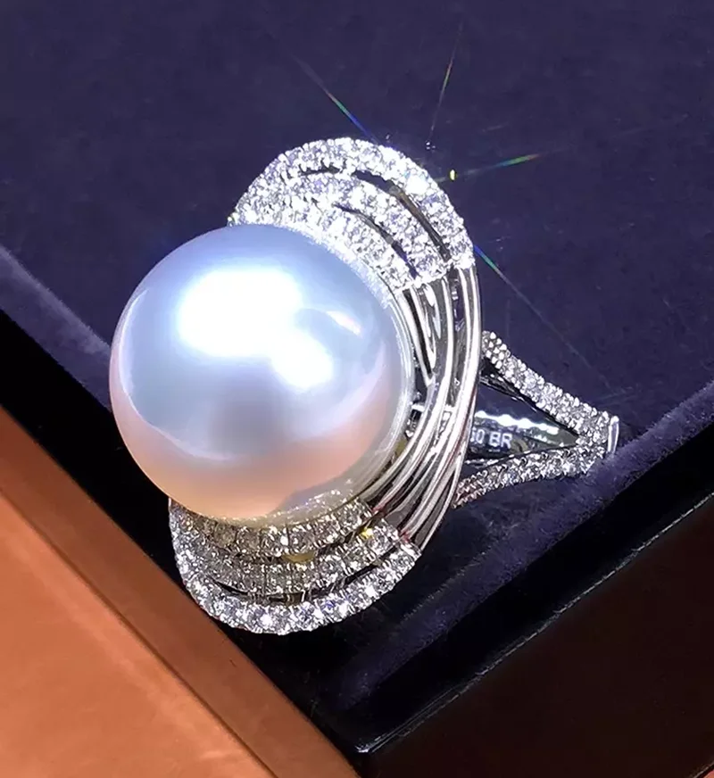 

Gorgeous HUGE AAAA 11-12mm South Sea White Round Pearl Ring 925s ....