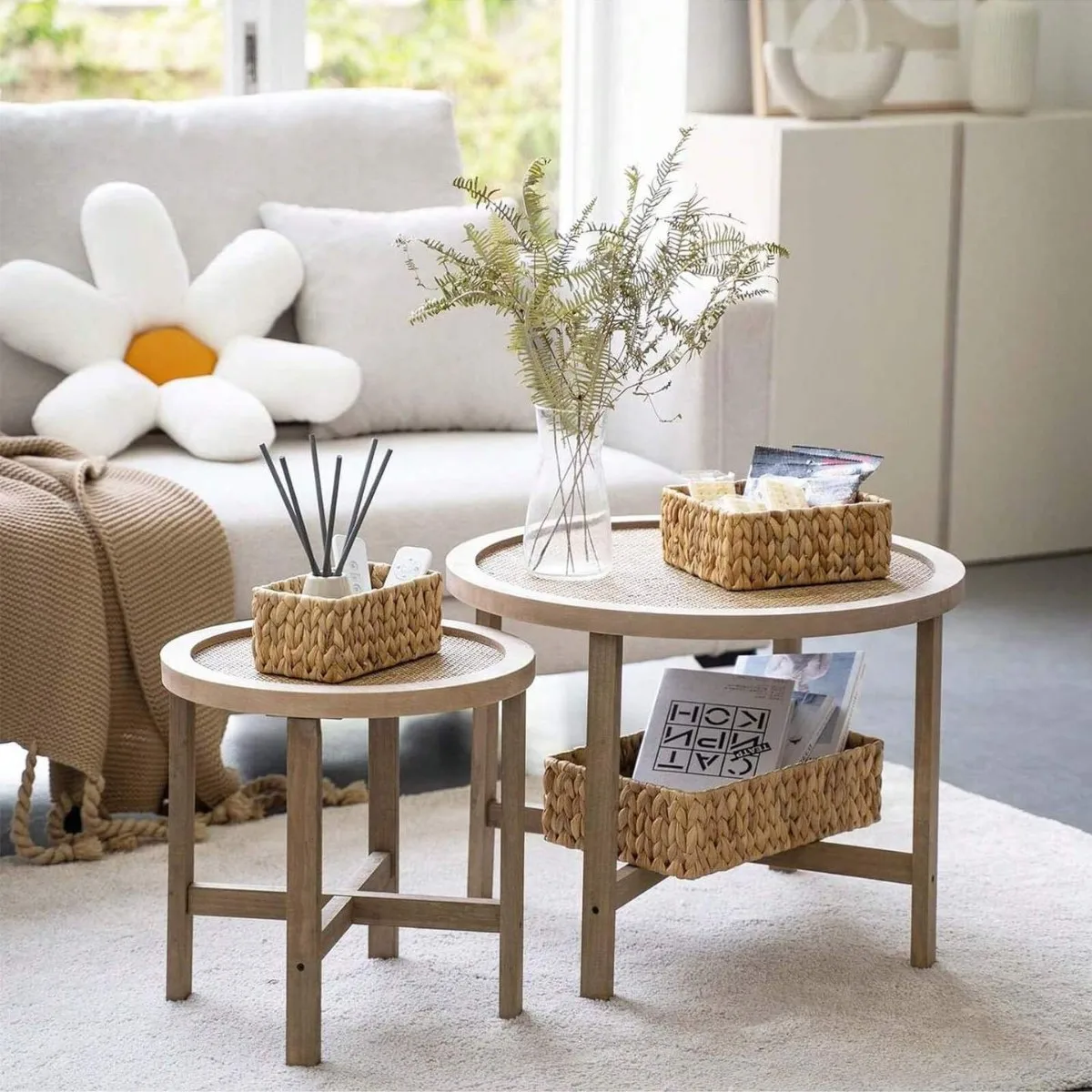 ตะกร้าเก็บของหวายทอ – ตะกร้าแขวนติดผนังและตั้งโต๊ะสำหรับจัดระเบียบโต๊ะกาแฟและตู้