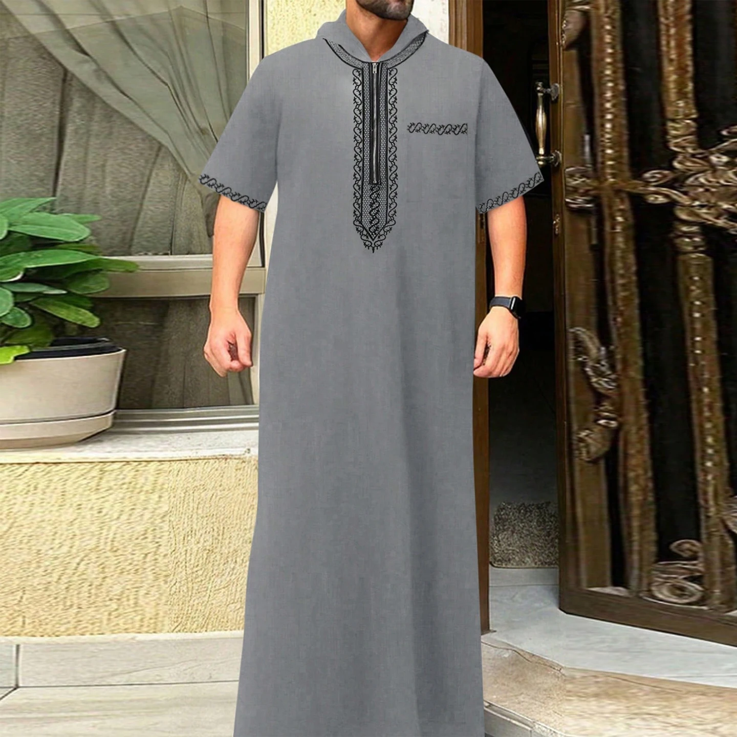 Hooded gray b