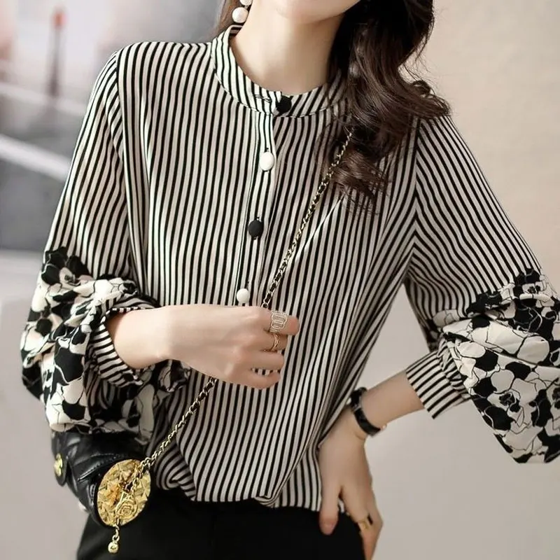 Office Lady Striped Stylish Floral Printed Shirt Female Clothing Round Neck All-match Loose Spring Autumn Casual Button Blouse