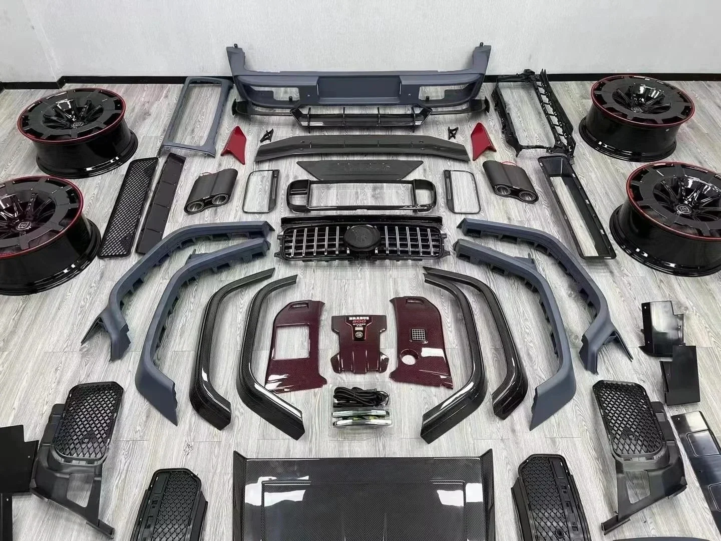 Wholesale Car Carbon Fiber W464 Full Bodykit Compatible for  G-class Upgrade to BBS G900 Rocket Front and Rear Bumper