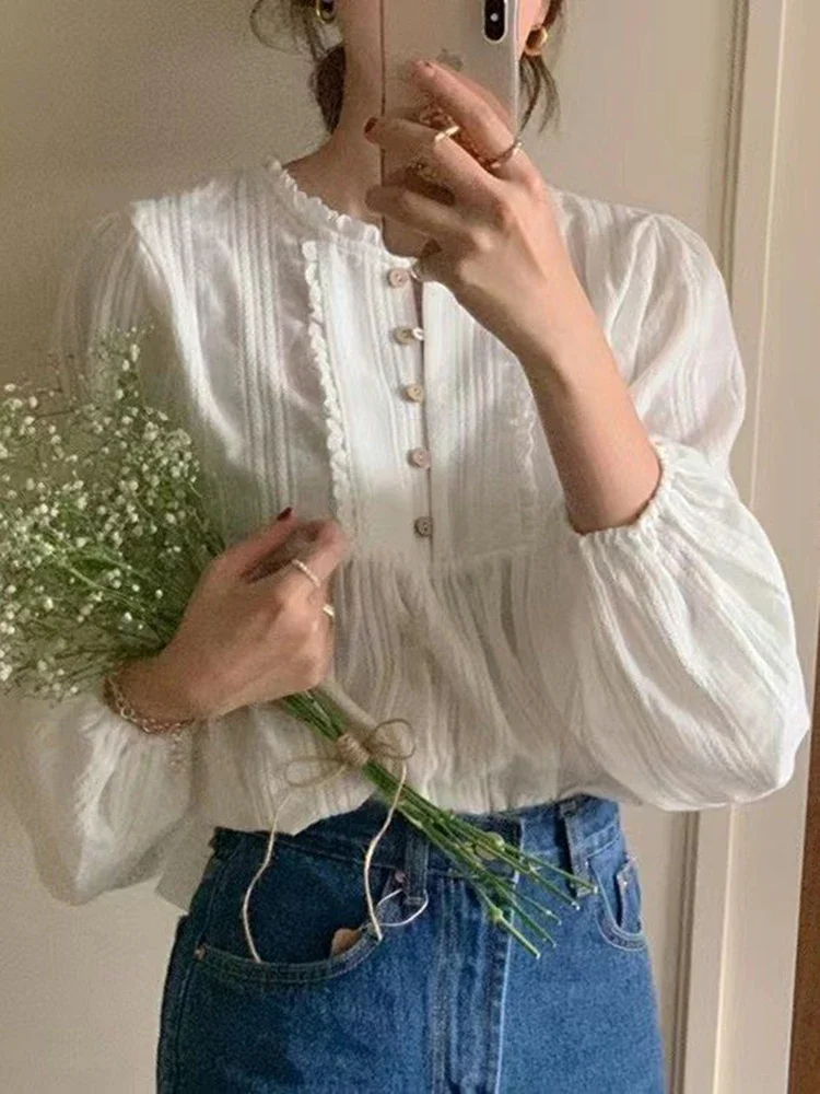 

Lace Patchwork White Blouse Women Sweet Fashion Long Sleeve Korean Shirts Loose O Neck Casual Female Sweet Spring Tops New