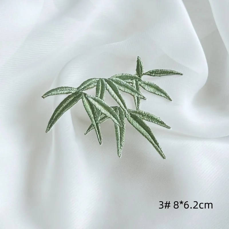 1Ps Small Bamboo Leaf Embroidery Patches Green Applique Iron Stick Dress Clothes Decoration Accssory DIY Flower Patch