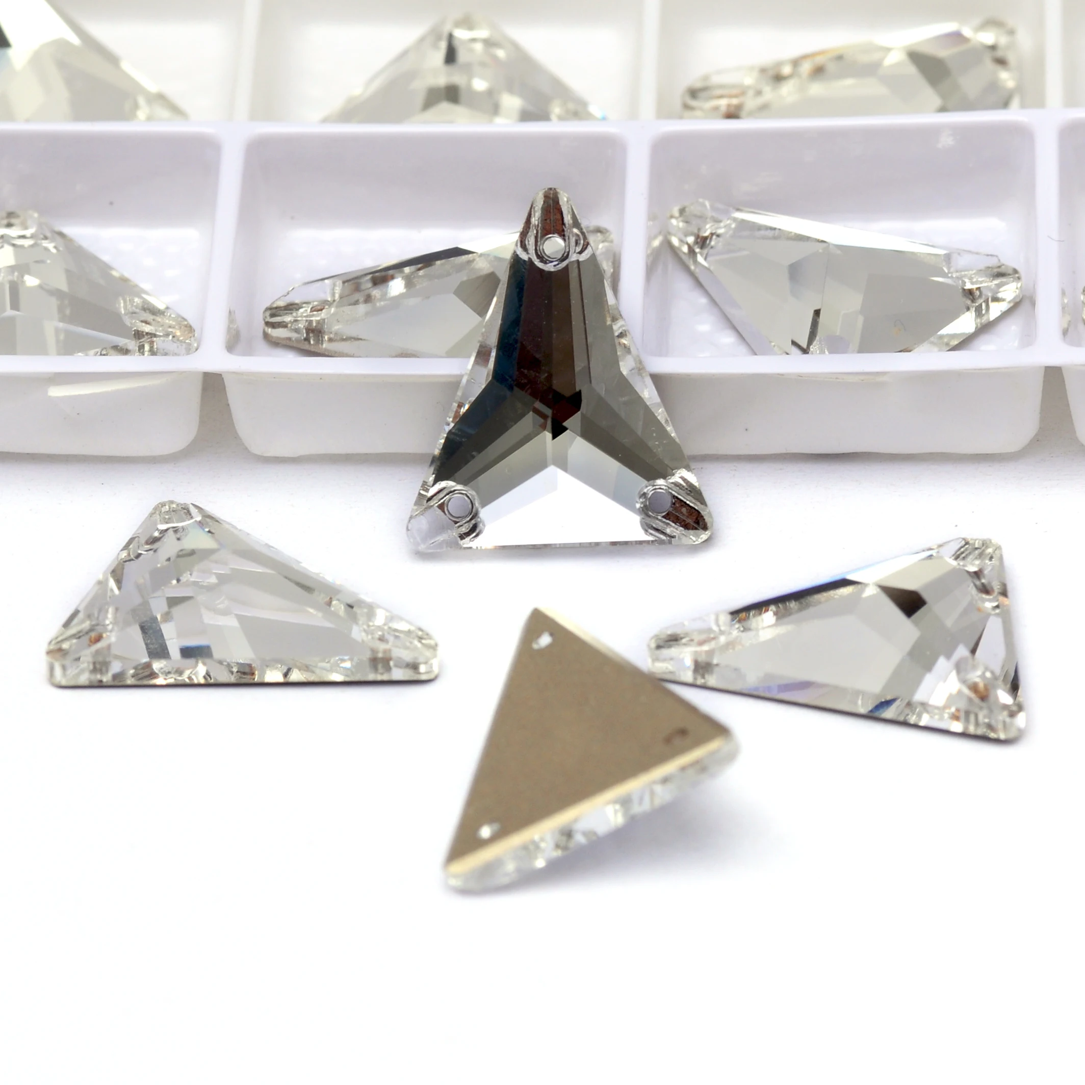 Pubrilex Slim Triangle Strass-Kristalle mit Glitzer zum Aufnähen für Kleider, Kleidung und Dekorationen – Detail 5
