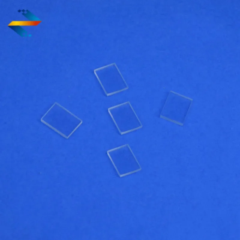 

Quartz glass, high quality ultra-thin high temperature resistant quartz glass. For laboratory research. Twenty pieces a pack.