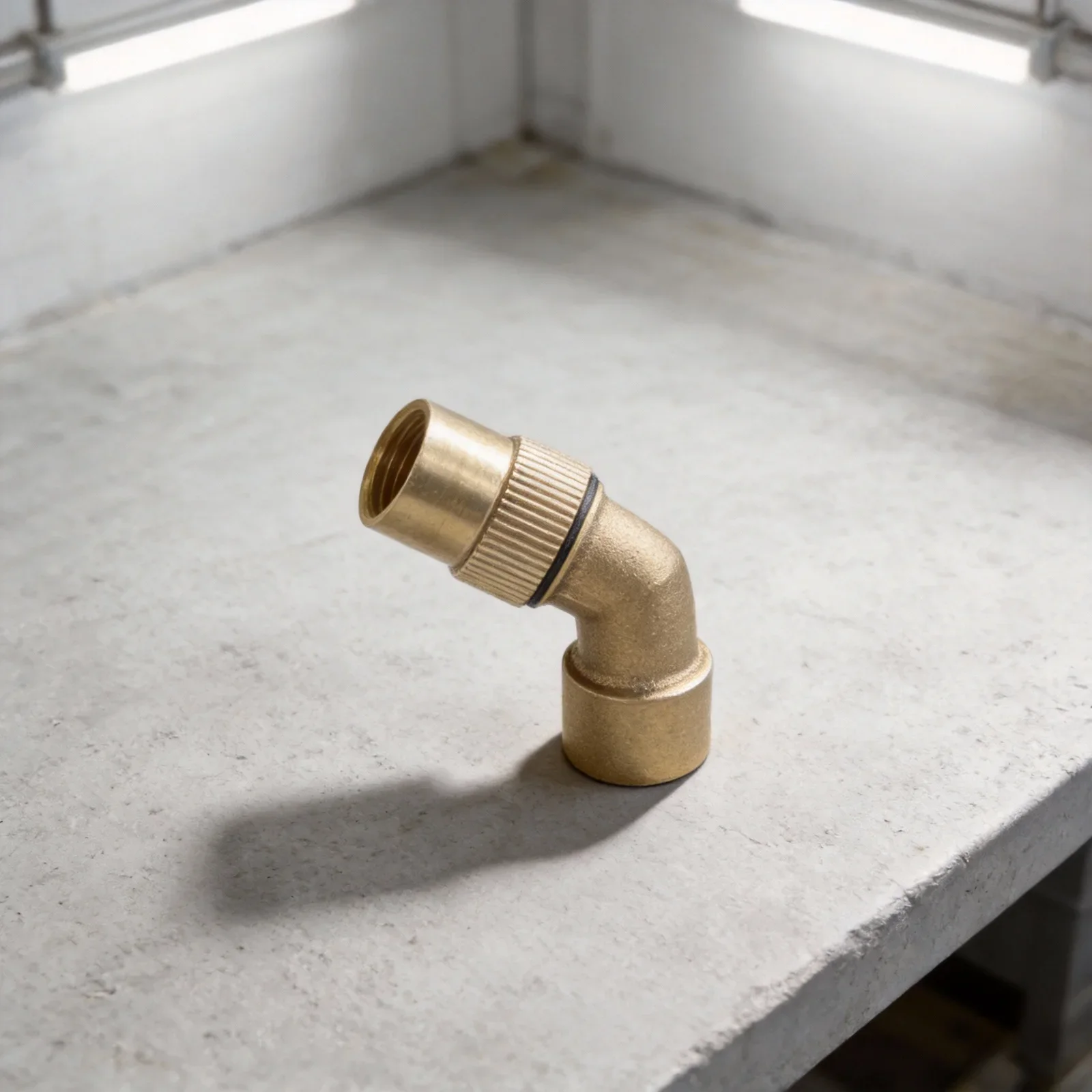 Adjustable High Pressure Spray Nozzle for Garden Farm Construction Site and Greenhouse Watering with Uniform Mist Distribution
