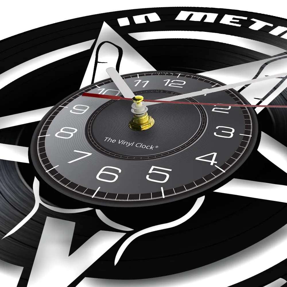 In Metal We Trust Music Quote Vinyl Record Wall Clock Heavy Metal Fan Home Decor Watch Rock Band Carved Album Music Record Clock