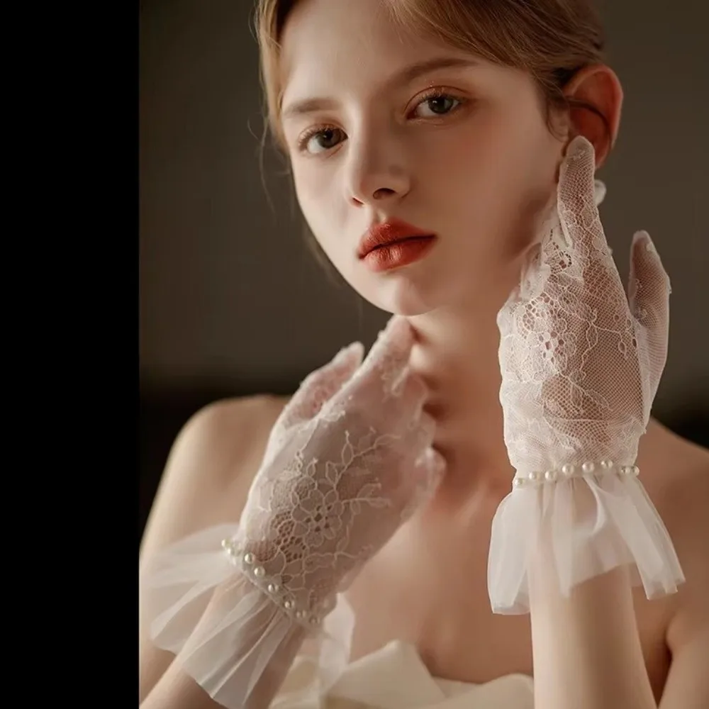Exquisite Pearls Decoration Fingerless Lace Gloves Ruffle Edge Mesh Bridal Arm Sleeves Thin Solid Color Wedding Gloves Women