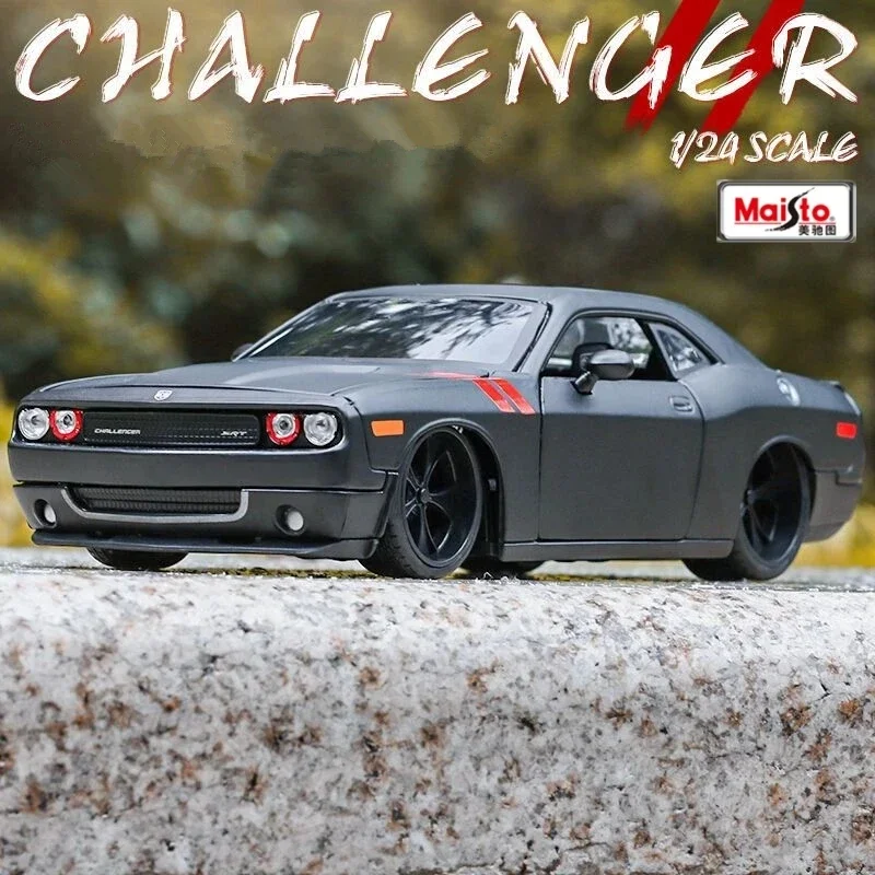 

Maisto 1:24 2008 Dodge Challenger Alloy Racing Car Model Diecast Metal Toy Sports Car Model Simulation Collection Gifts Toys