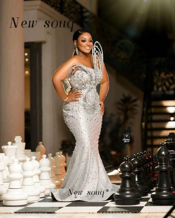 2025 Sparkle Silver Crystals Beaded Mermaid Evening Dresses Plus Size 3D Design Nigerian Formal Wedding Party Gowns Customized