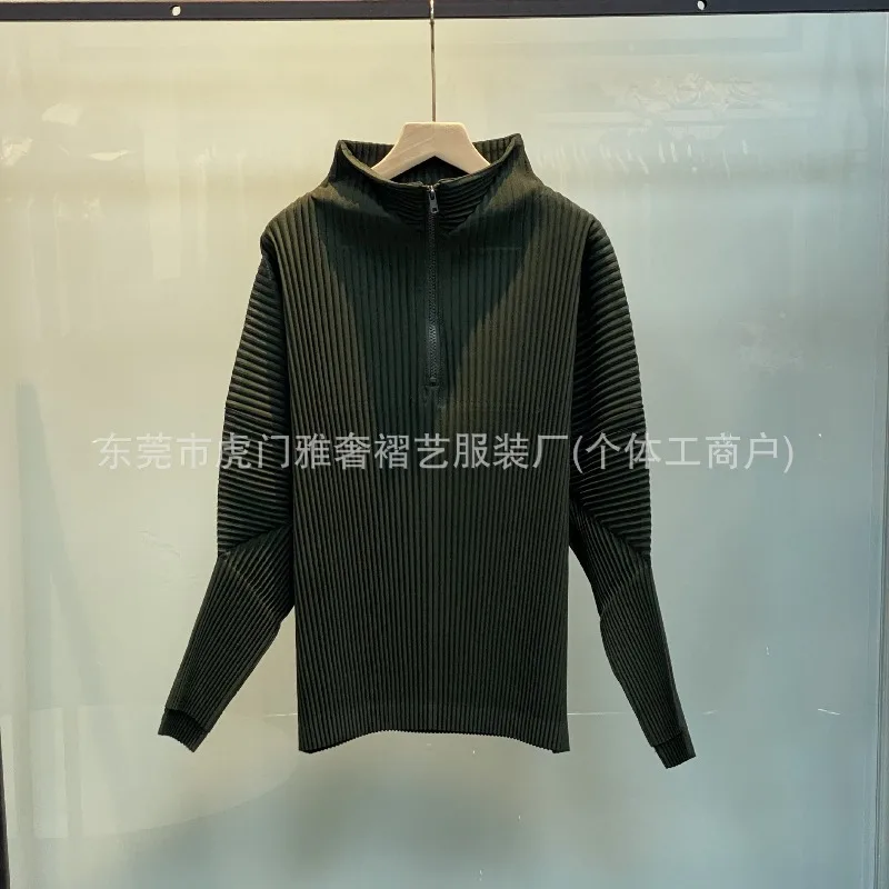 Miyake Pieghe 2025 Giappone e Corea del Sud Casual Colletto Polo Top Autunno Nuovo Colore Solido Zip a maniche lunghe Peplo Maglione Pieghe