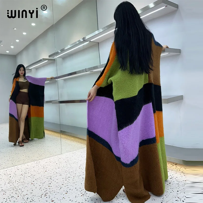 WINYI Winter Women fashion print Luxury Fur Neutral coat Loose Thick comfortable Warm Female coat over poncho long down jacket