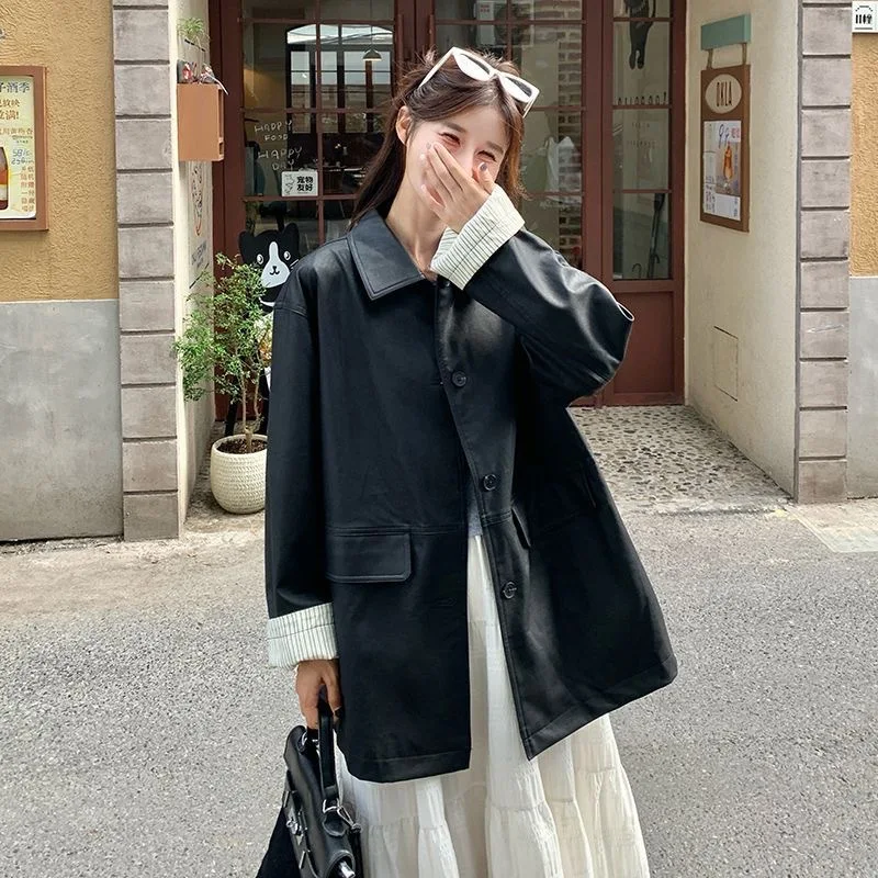Women's Spring-Autumn New Style Leather Coat with Contrasting Sleeve Edges Loose Fit for Slimming Comfortable and Casual