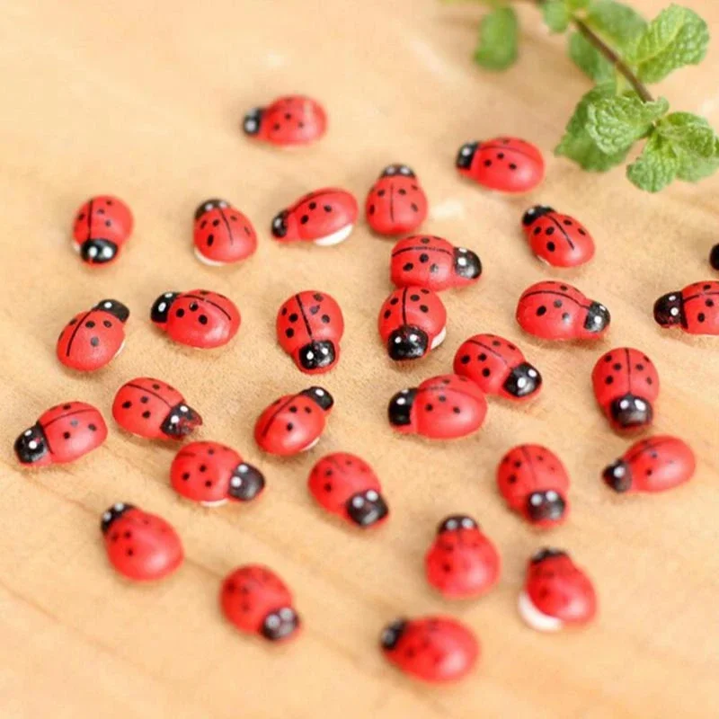 50pcs Miniature Micro Landscape Ladybug Beatles Ornaments Wooden Crafts DIY Small Garden Decoration