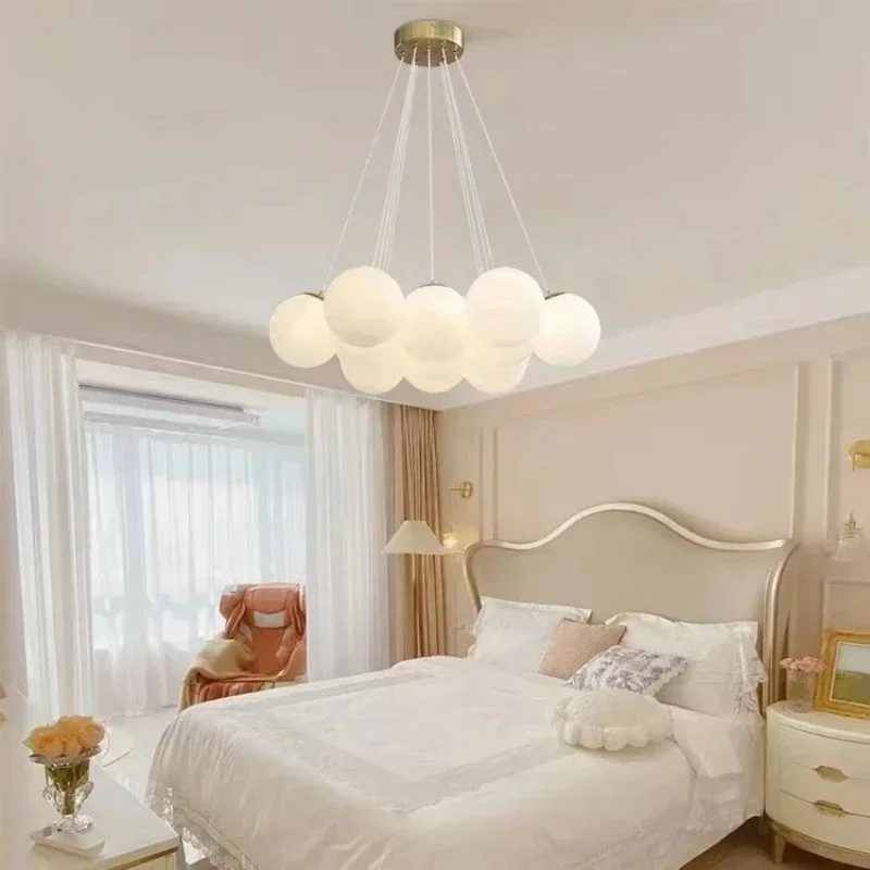 

Winfordo Modern Glass Ball Chandelier Light Fixture Bubble Pendant Lamp for Living Room Kitchen Restaurant Bedroom Home Decor