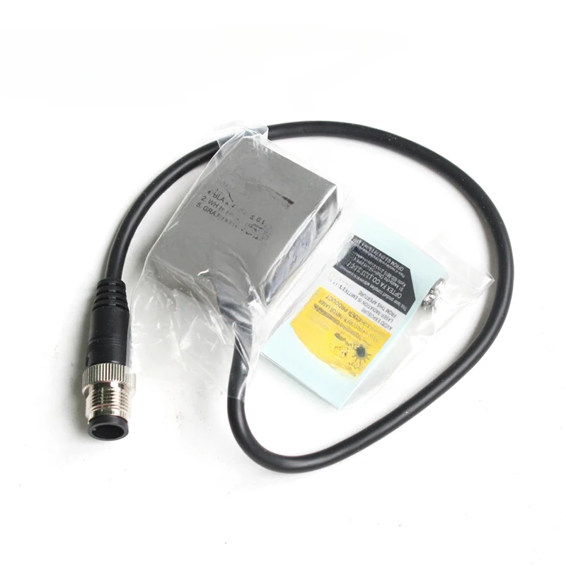 

CD22M-15VM12 laser displacement sensor analog voltage output