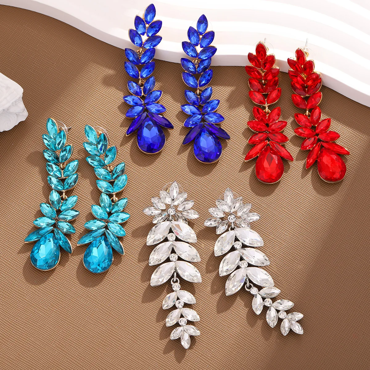 Foreign Trade Wheat Ear Tassel Earrings Light Luxury Temperament Long Leaf Earrings Ball Trend Crystal Earrings