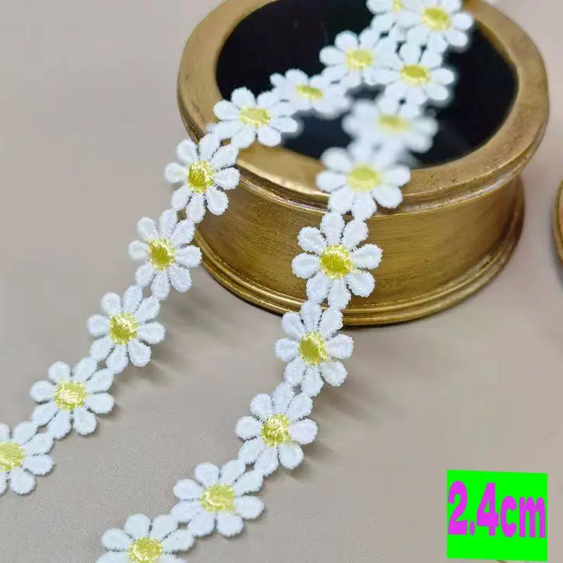 DIY 2.4cm width Daisy collar cuff  pet clothes  3.3CM Four Leaved Clover  5CM flower  Fabric accessories