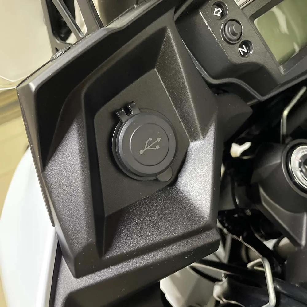 For Kawasaki Ninja 400 Ninja 650 Versys 300 Cellphone Dual USB Fast Charger Relay Adapter Plug Socket Motorcycle Accessories