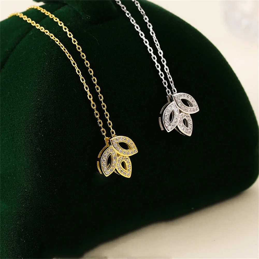 

Korean Women's Clover Necklace, S925 Sterling Silver, Marquise Zircon Light Luxury Niche Design Sense Collarbone Chain