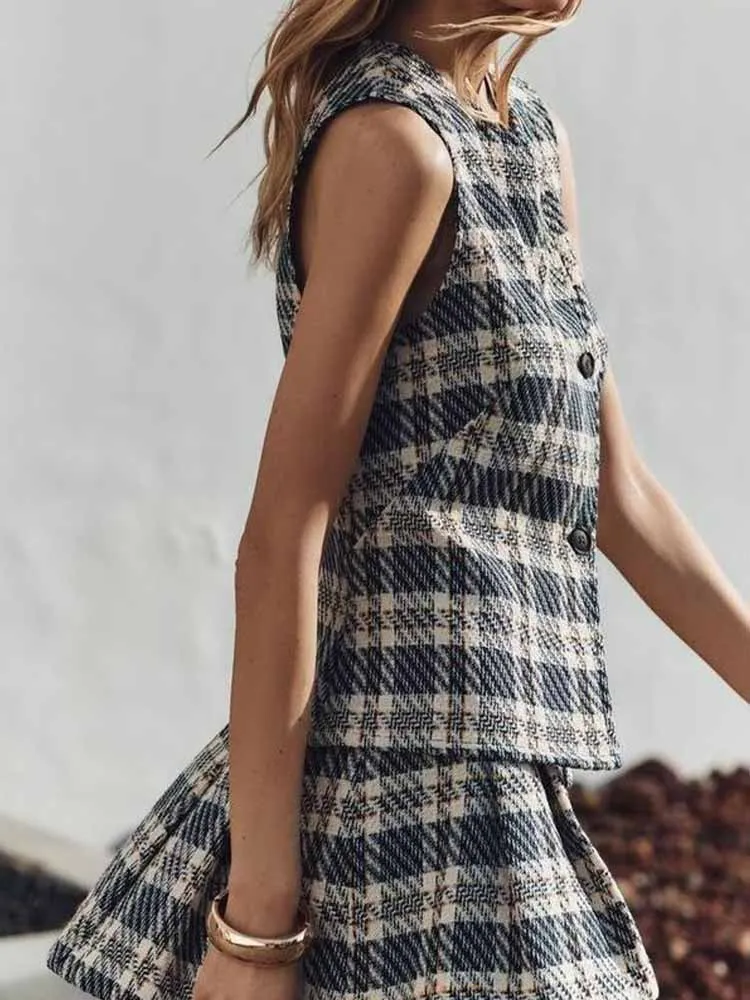 

European style new women's fashion simple high-end slim fit plaid texture sleeveless vest vest skirt pants suit