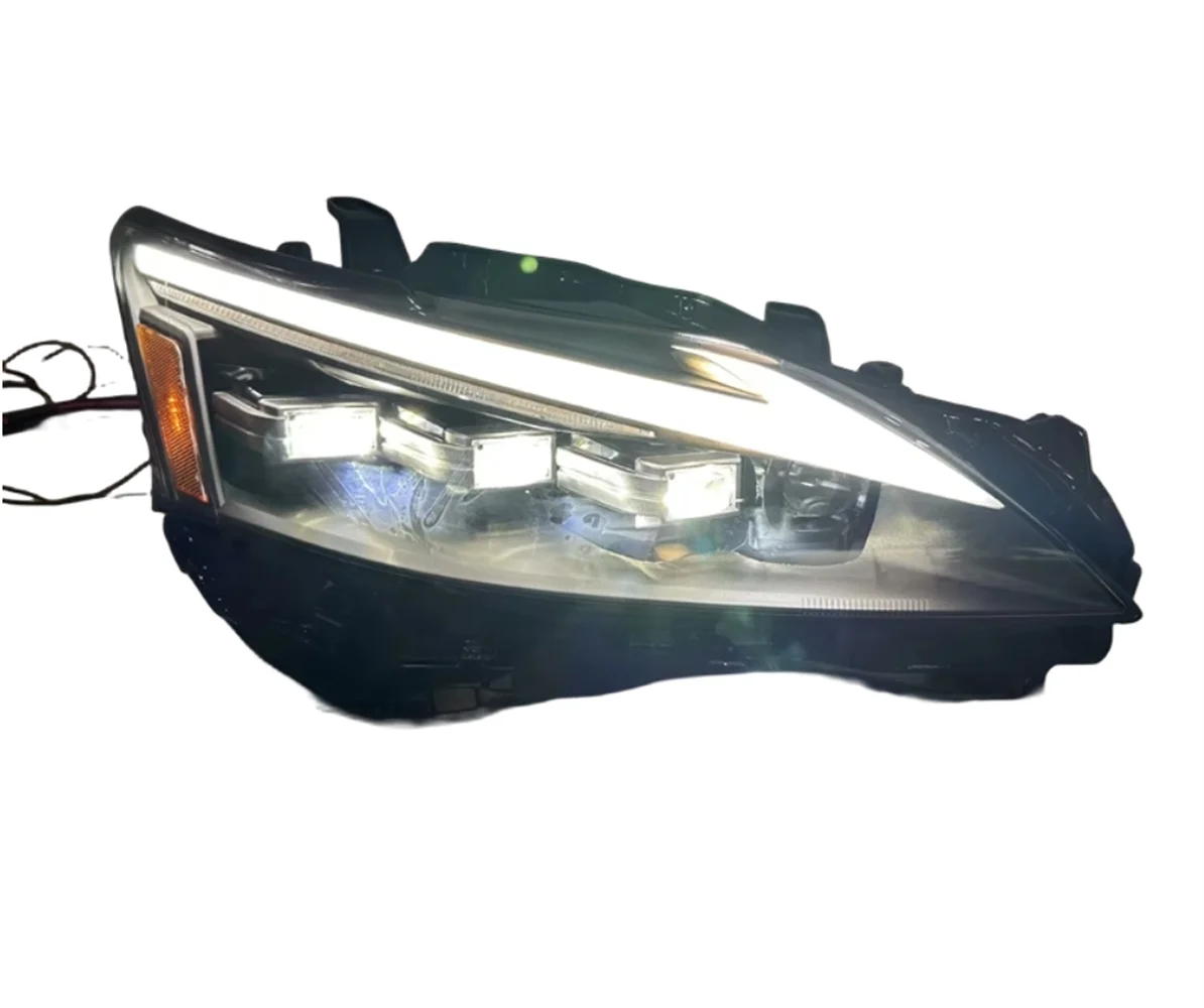 

Car front lamp Headlight assembly For 13-17 Lexus CT200h daytime running light DRL turn signal 2pcs