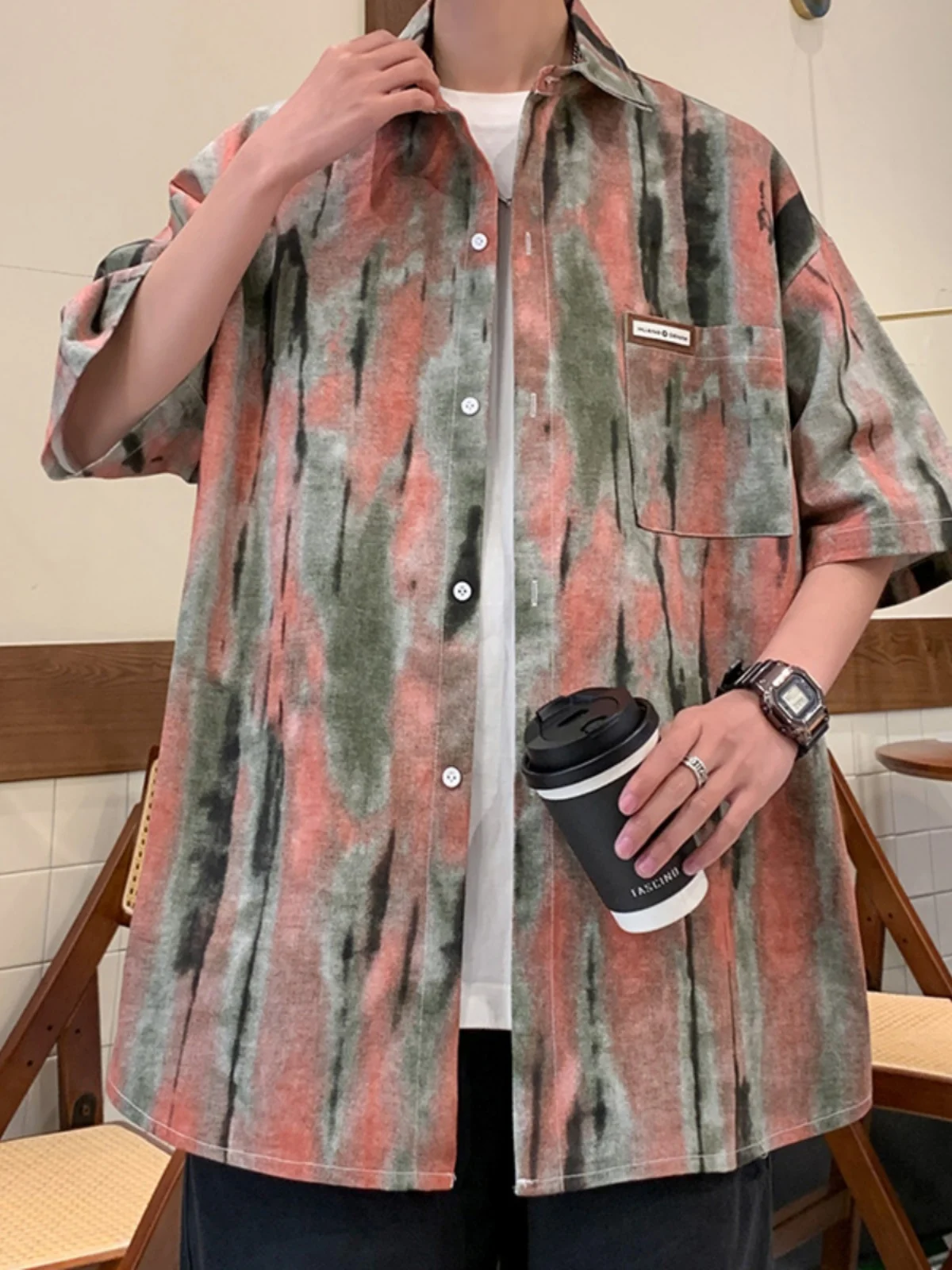 

Мужская летняя молодежная модная рубашка свободного кроя с камуфляжным принтом тай-дай, короткий рукав, верхняя одежда в стиле Гонконг