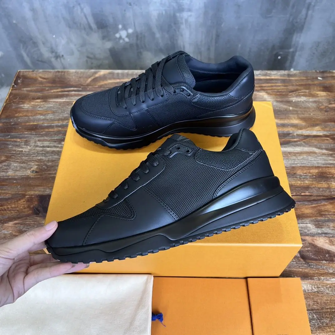 Charcoal Black Retro Unisex Skate Shoes, Matte Leather Casual Flat Sneakers, Stable Anti-slip Skate Footwear, Nice Shoes for Autumn Winter Dark Tone Matching, Bar Gathering and Daily Office Commute for Men and Women