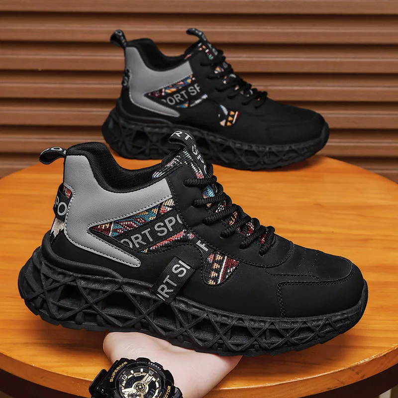 Chunky Sneakers Mens Designer Distressed Sports Shoes Fashion Casual Leather Height Increased Platform Tennis Shoes