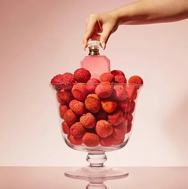 

3.4FL.OZ (100ml)Fragrance Infused with Lychee Bubbles, Rose, and Violet Notes | Perfect for Daily Commuting and Dat