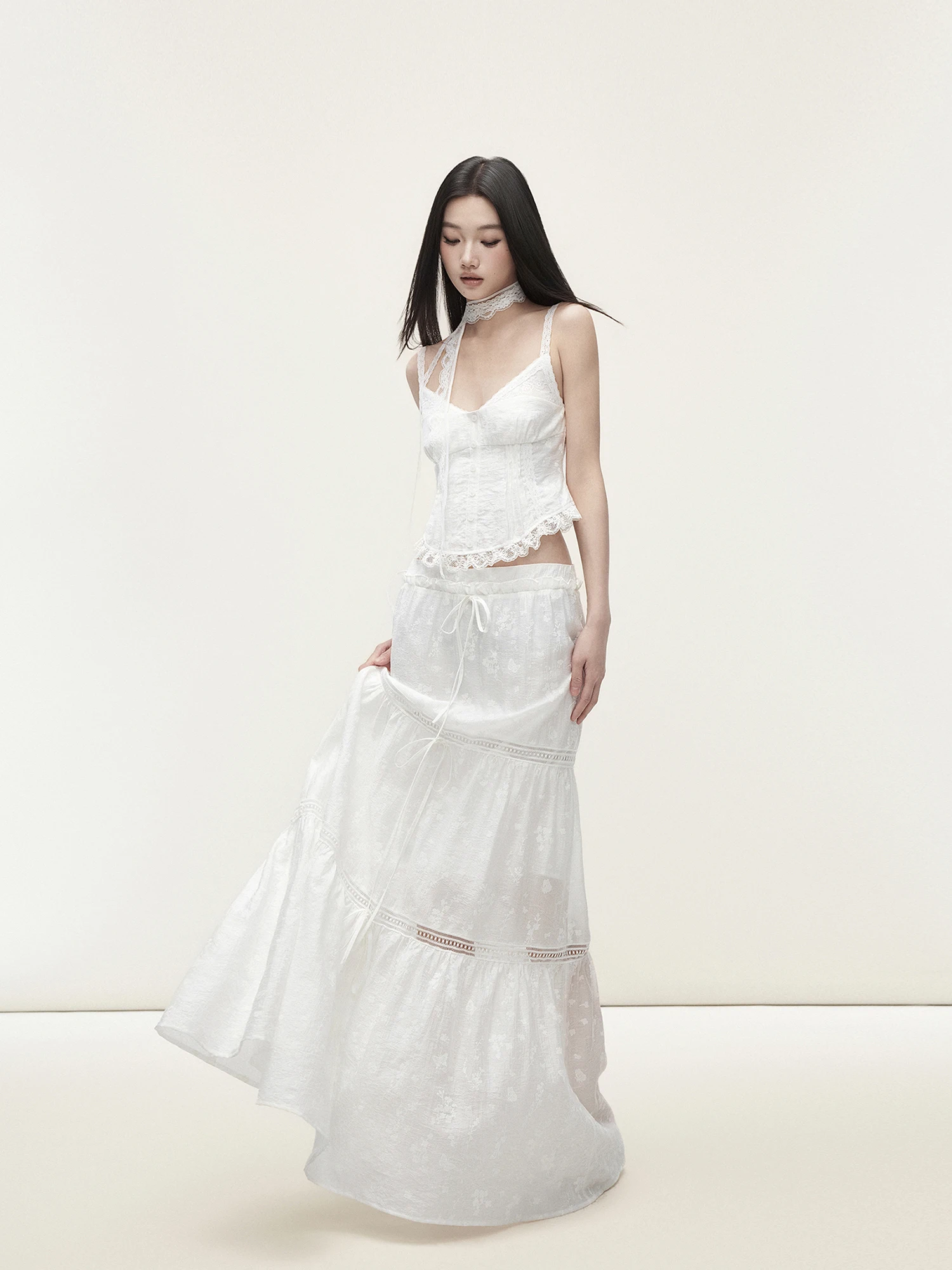 

Matin White Lace Embroidery Slim Fit Hollow out Zipper Half Skirt Set Women's A-Line Patchwork Summer Fashion Ensemble