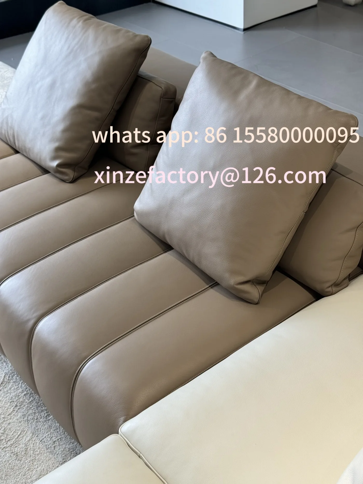 

Customizable Italian light luxury straight corner sofa