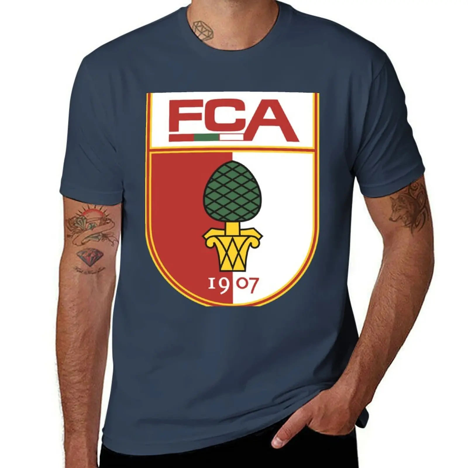 

Augsburg-FC T-Shirt Large Size Short Sleeve T-Shirt