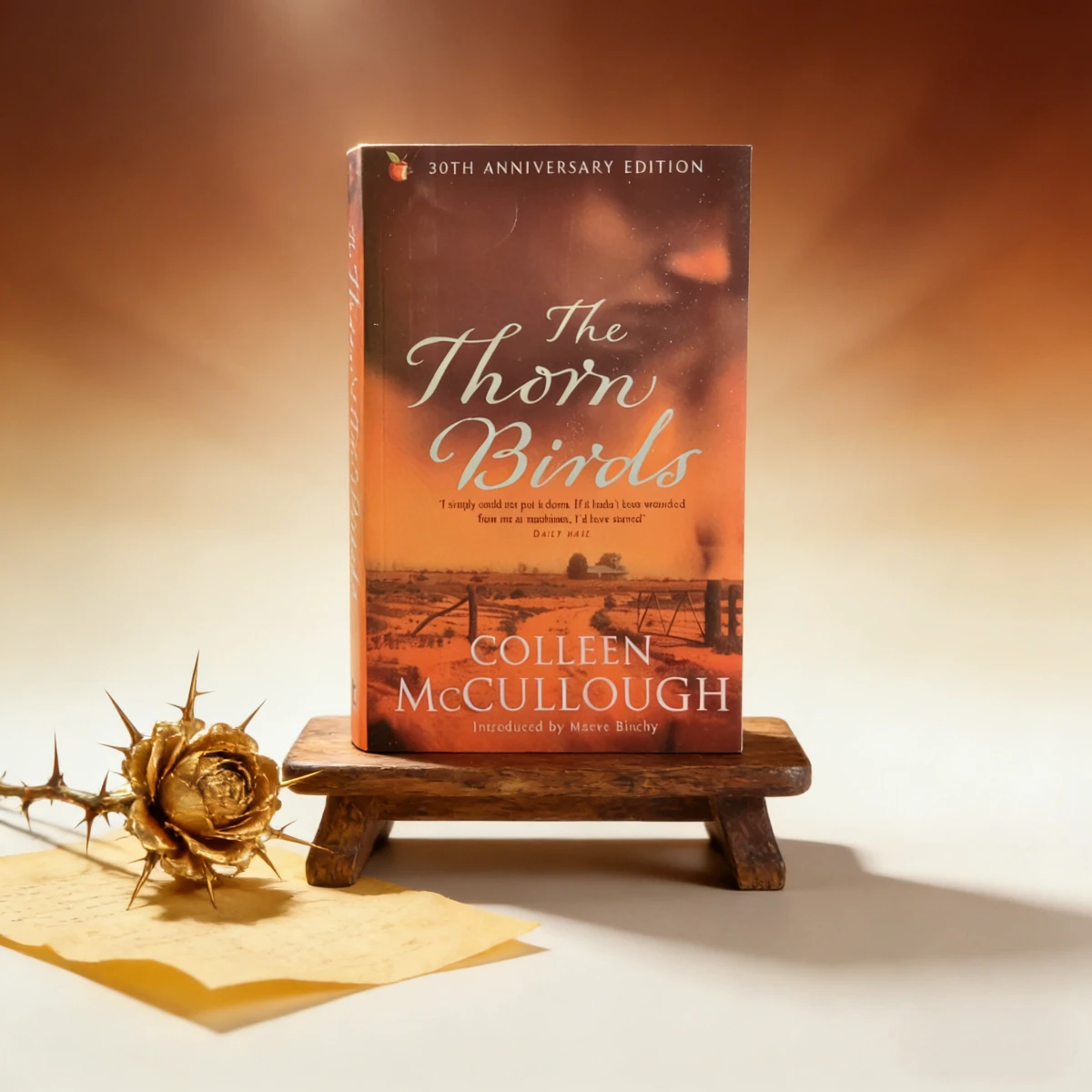 Los pájaros de espina (Edición del 30.º aniversario) de Colleen McCullough – Novela romántica australiana clásica y ficción literaria