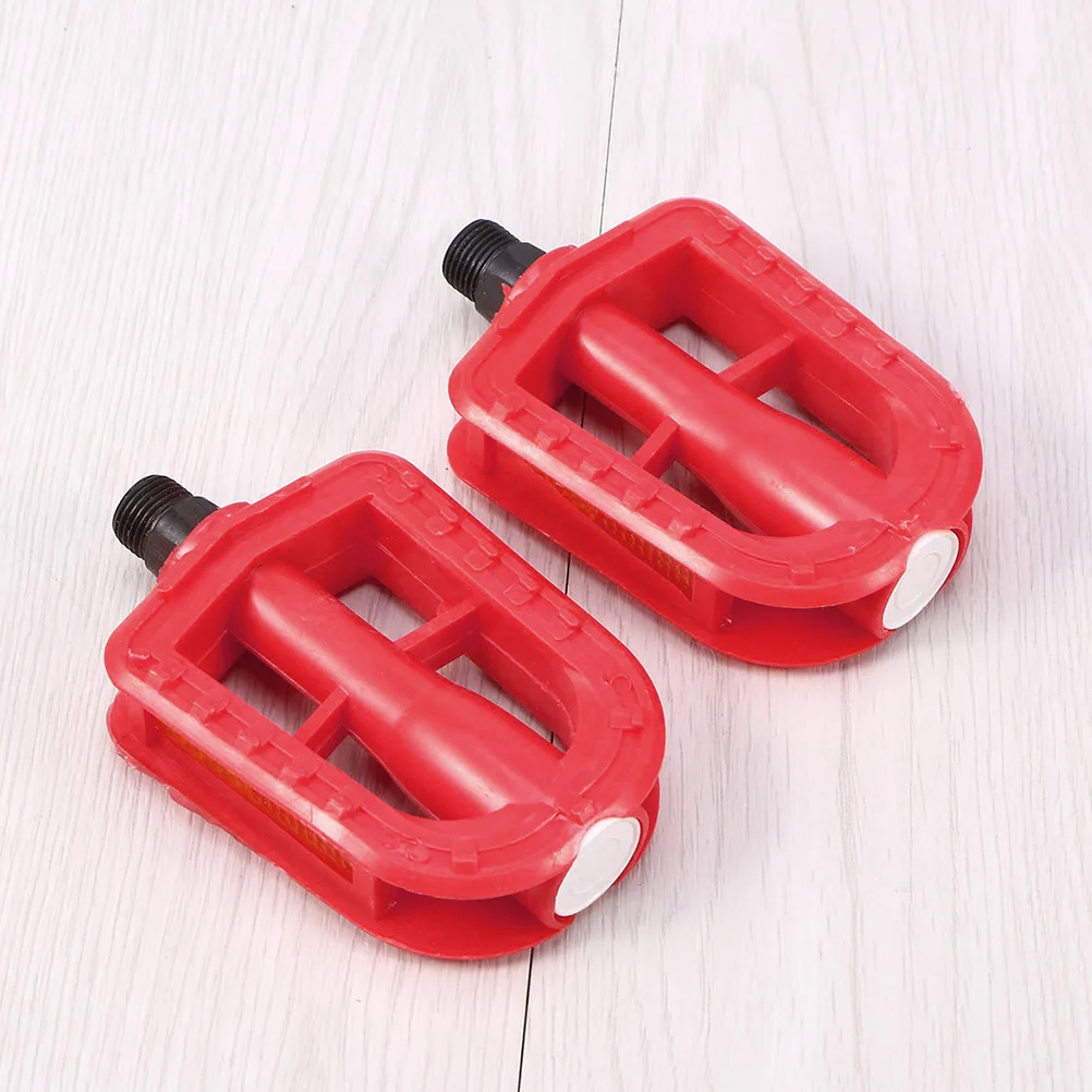 

2Pairs Bike Pedal Non-Slip Flat Design Quick Rotation No Resistance Labor-Saving Outdoor Use Red Blue