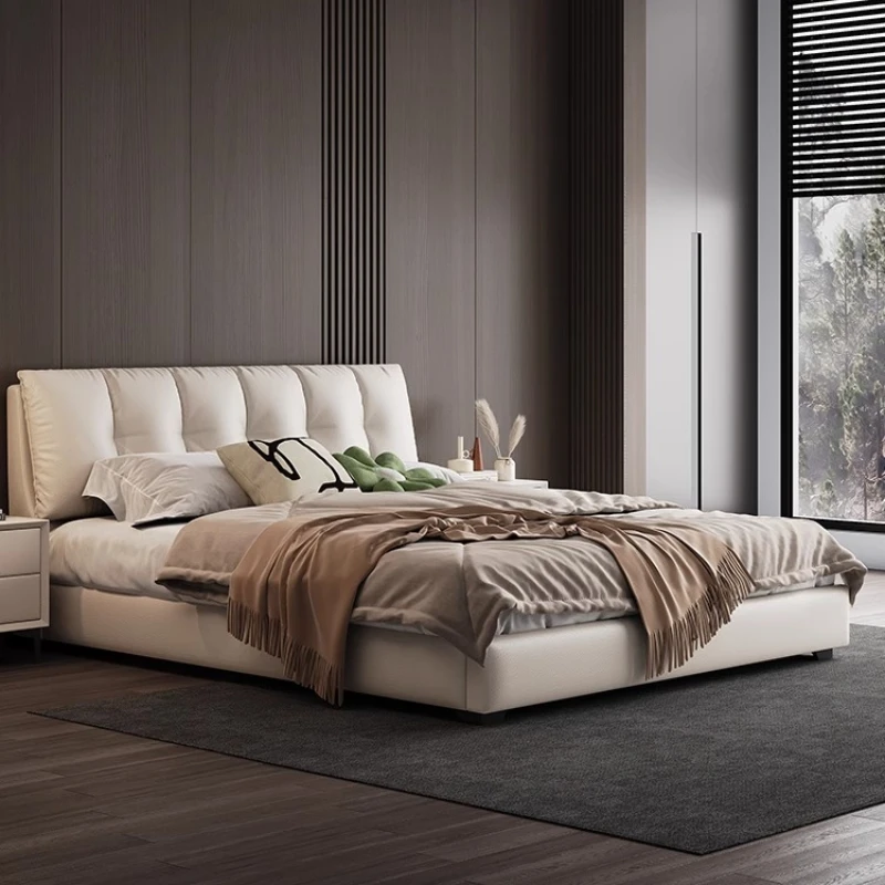 

Genuine leather bed light luxury modern minimalist master bedroom bed Italian minimalist net red leather art high-end cama