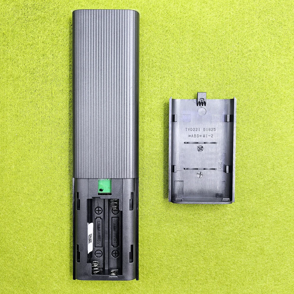 جهاز التحكم عن بعد الأصلي TVD221 B1825 لتلفزيون NOON EAST SABA VIVAX LED